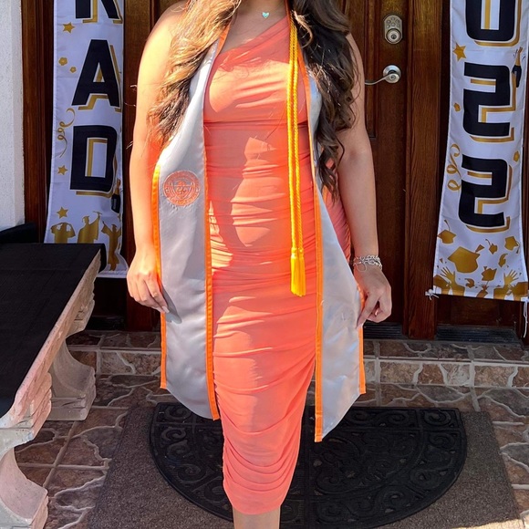 Dress - Picture 3 of 7